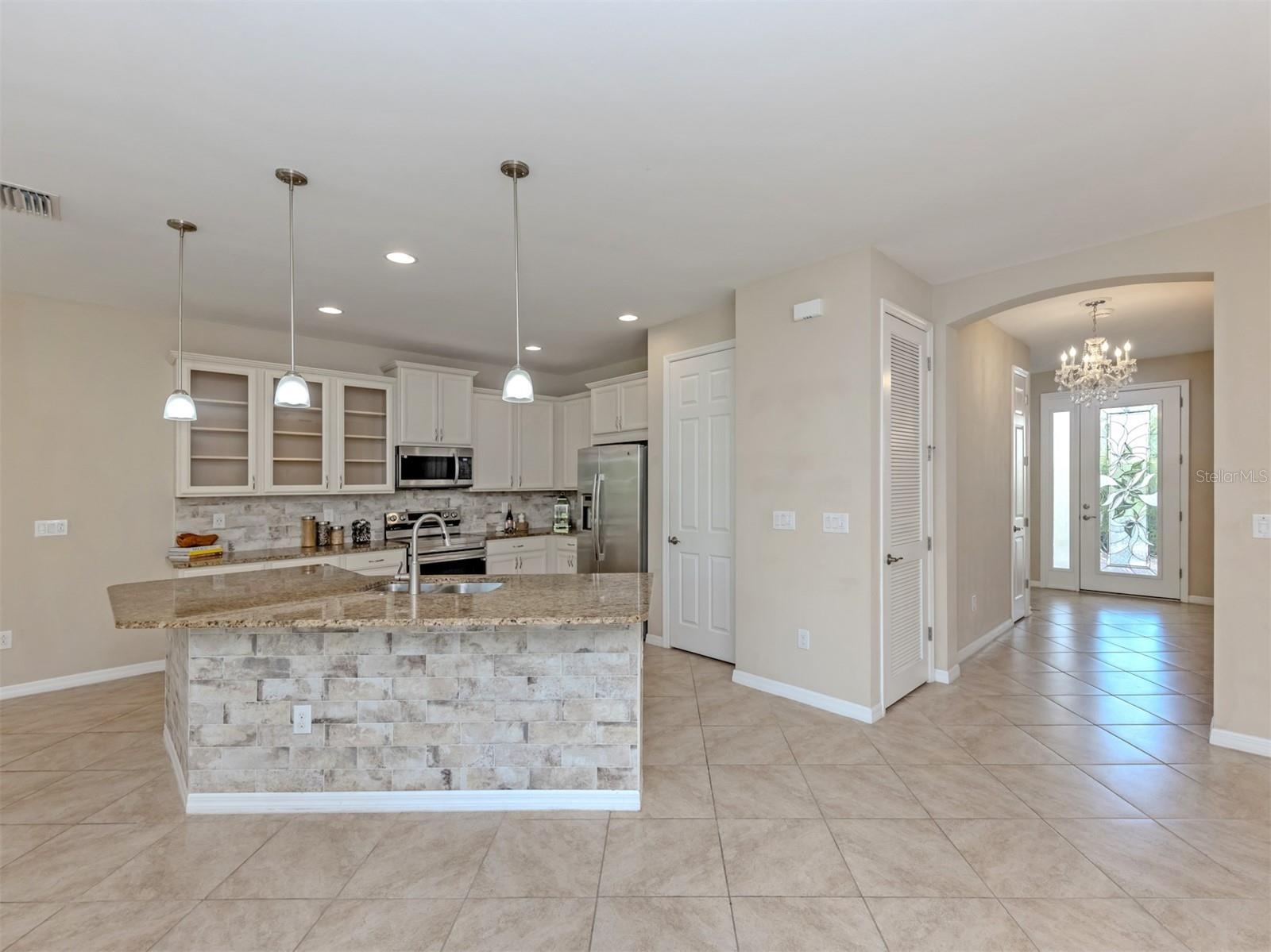 11670 Parrotfish St Property Photo 11