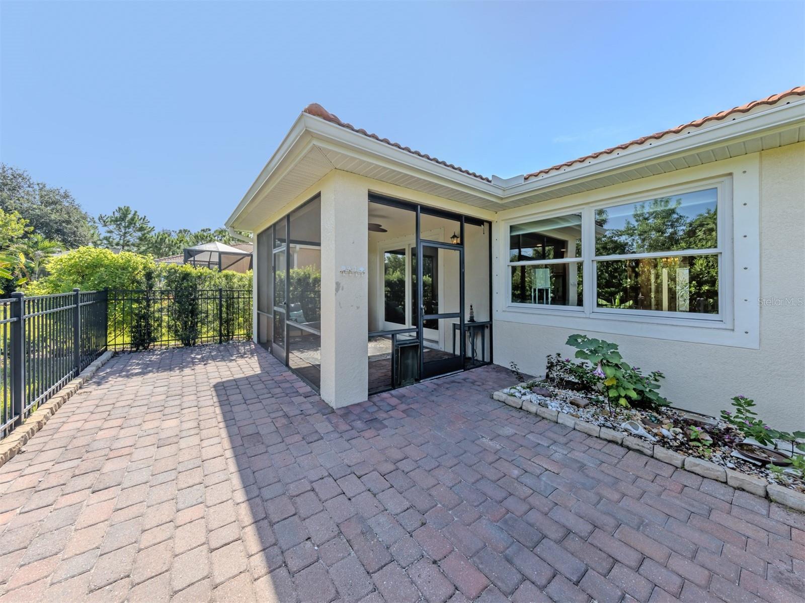 11670 Parrotfish St Property Photo 27