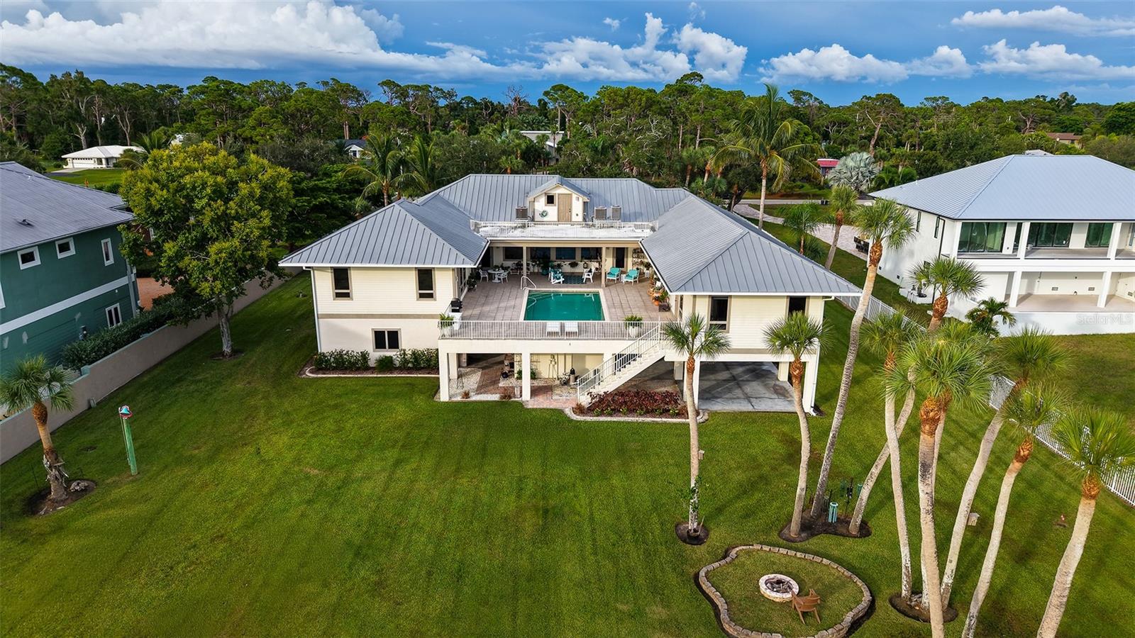1115 Bayshore Dr Property Photo 6