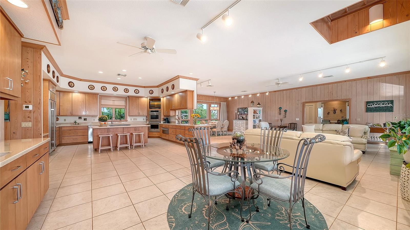 1115 Bayshore Dr Property Photo 57