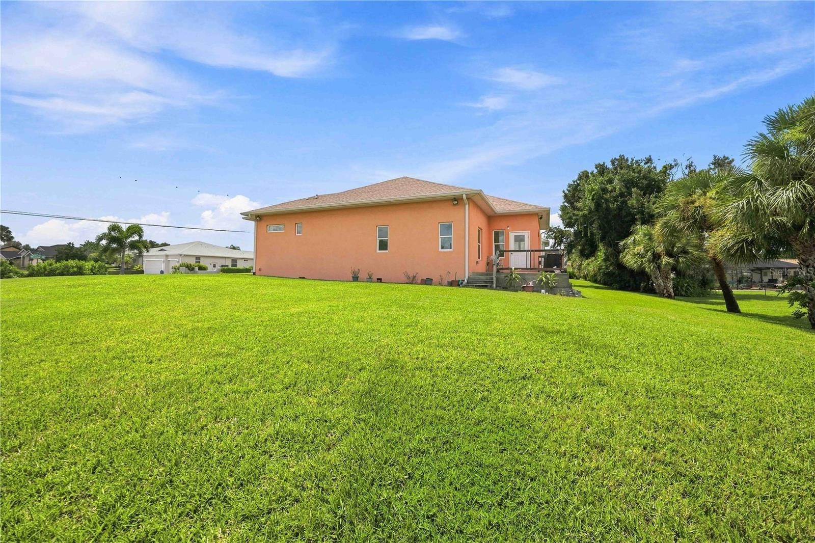 200 Montana Ave Property Photo 44