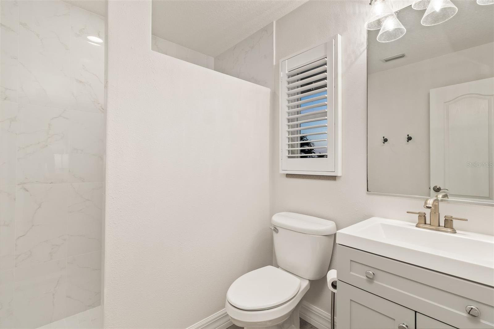 495 Coral Creek Dr Property Photo 26