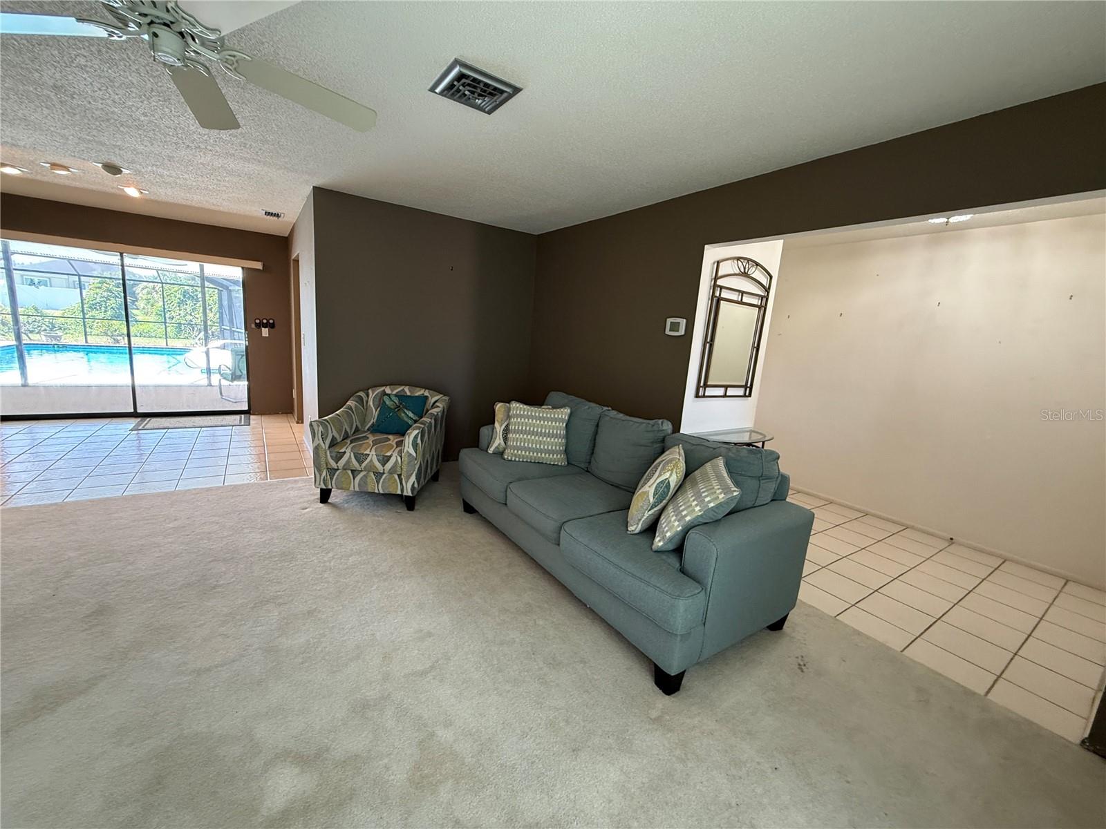 386 Pineview Dr Property Photo 8