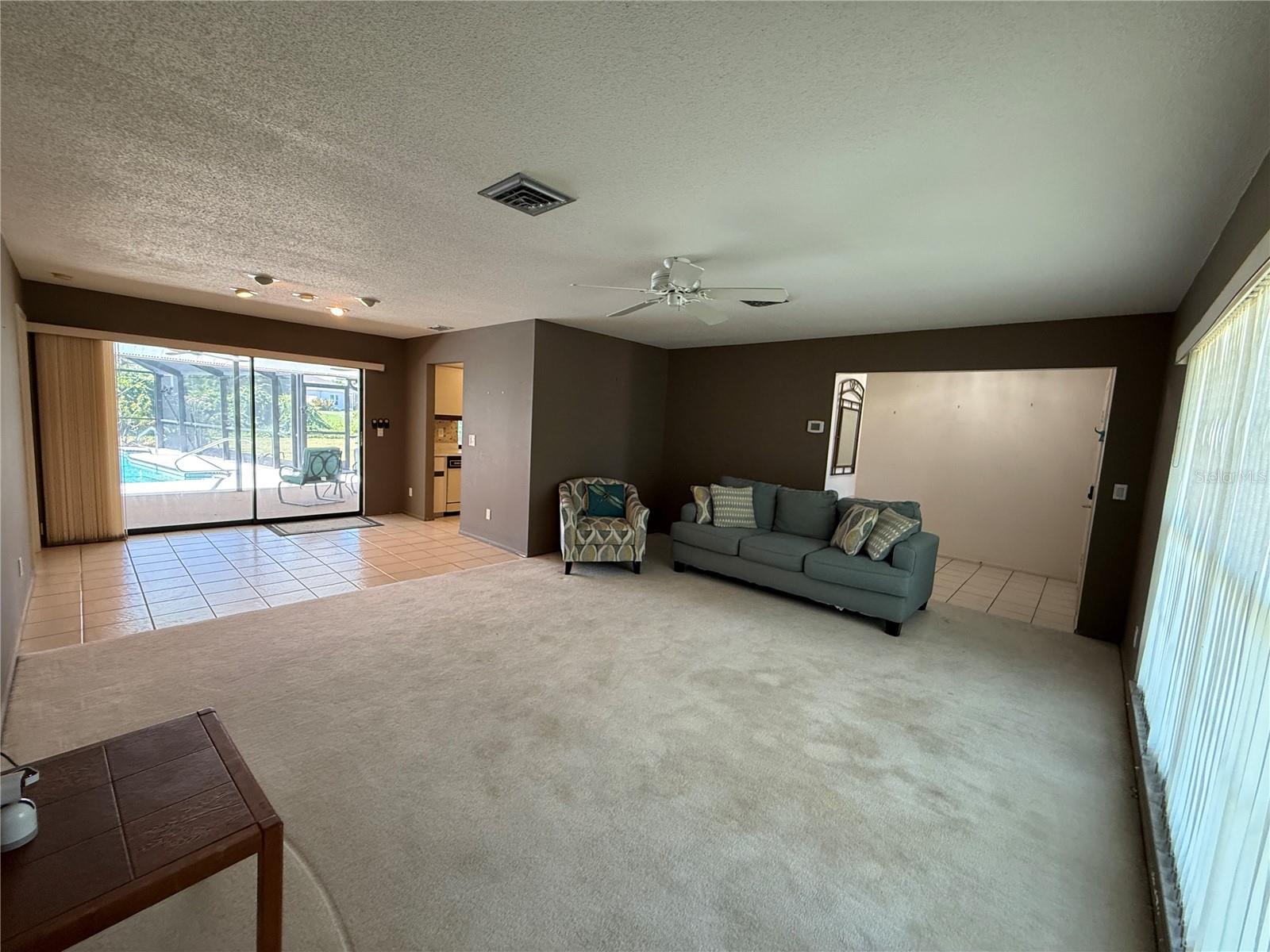 386 Pineview Dr Property Photo 10