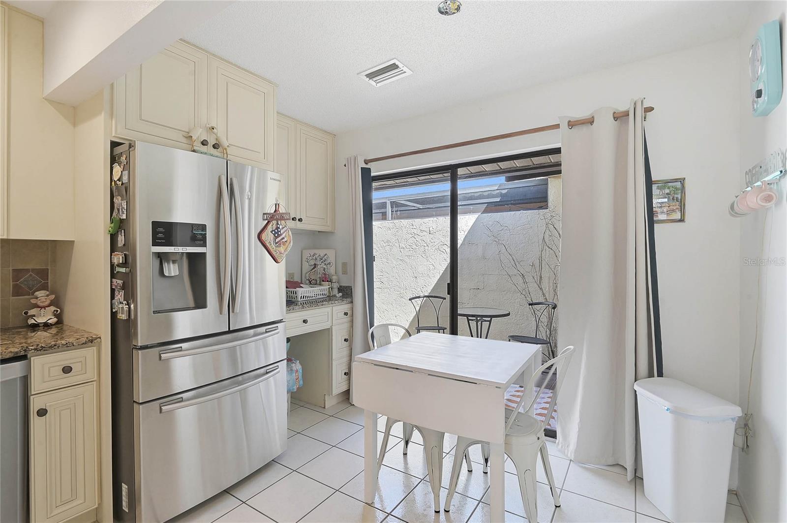 57 Sandstone Cir Property Photo 14