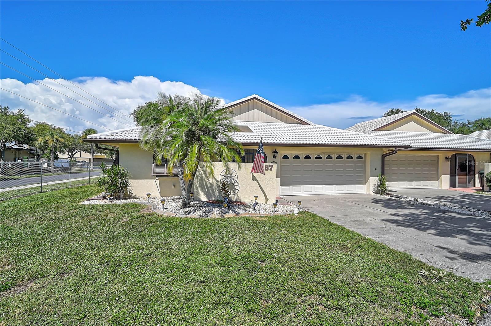 57 Sandstone Cir Property Photo 37