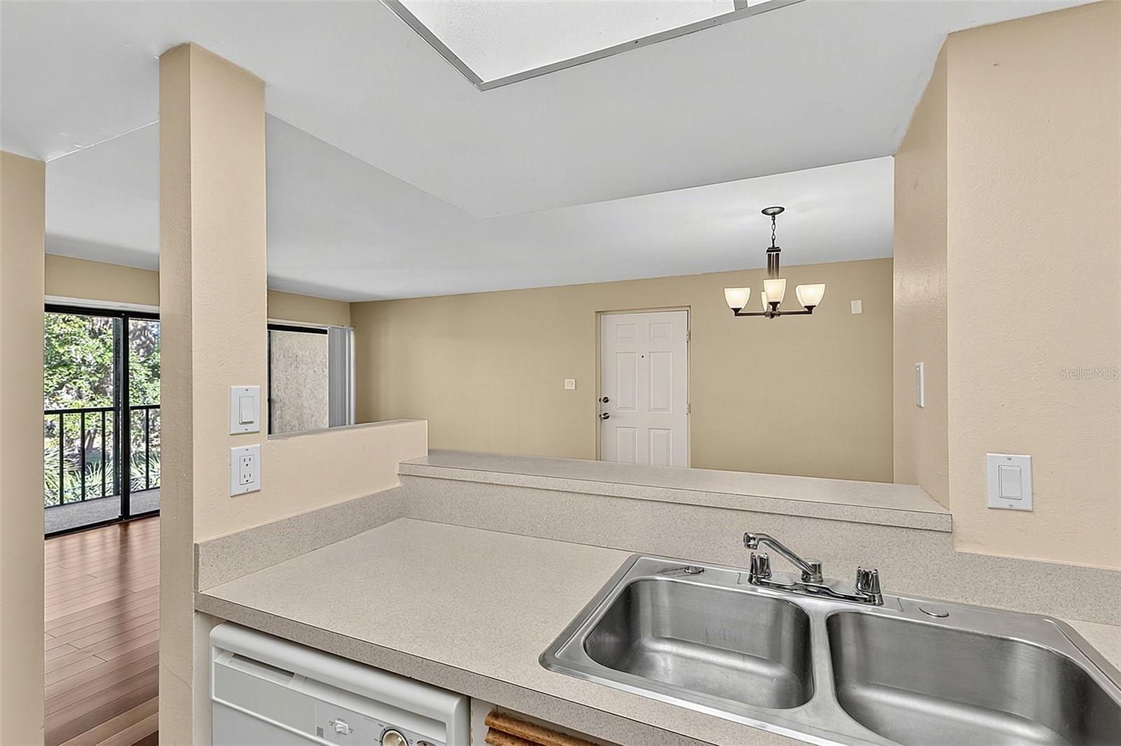 19505 Quesada Ave #a208 Property Photo 16