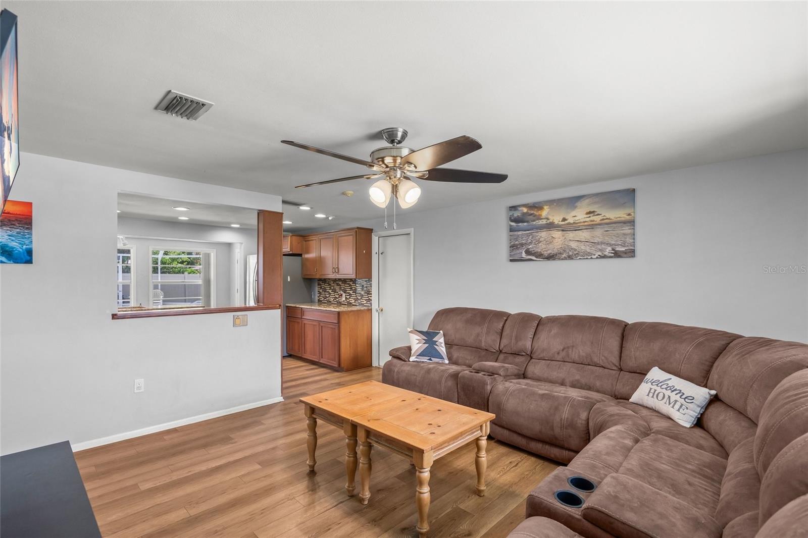 4018 Dyer Ln Property Photo 11