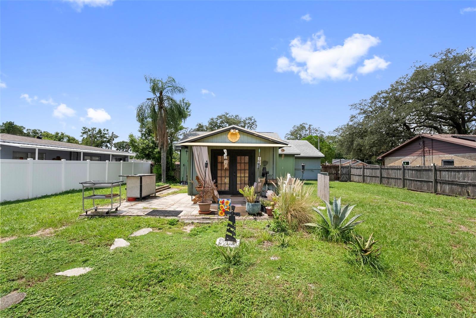 8709 El Portal Dr Property Photo 21