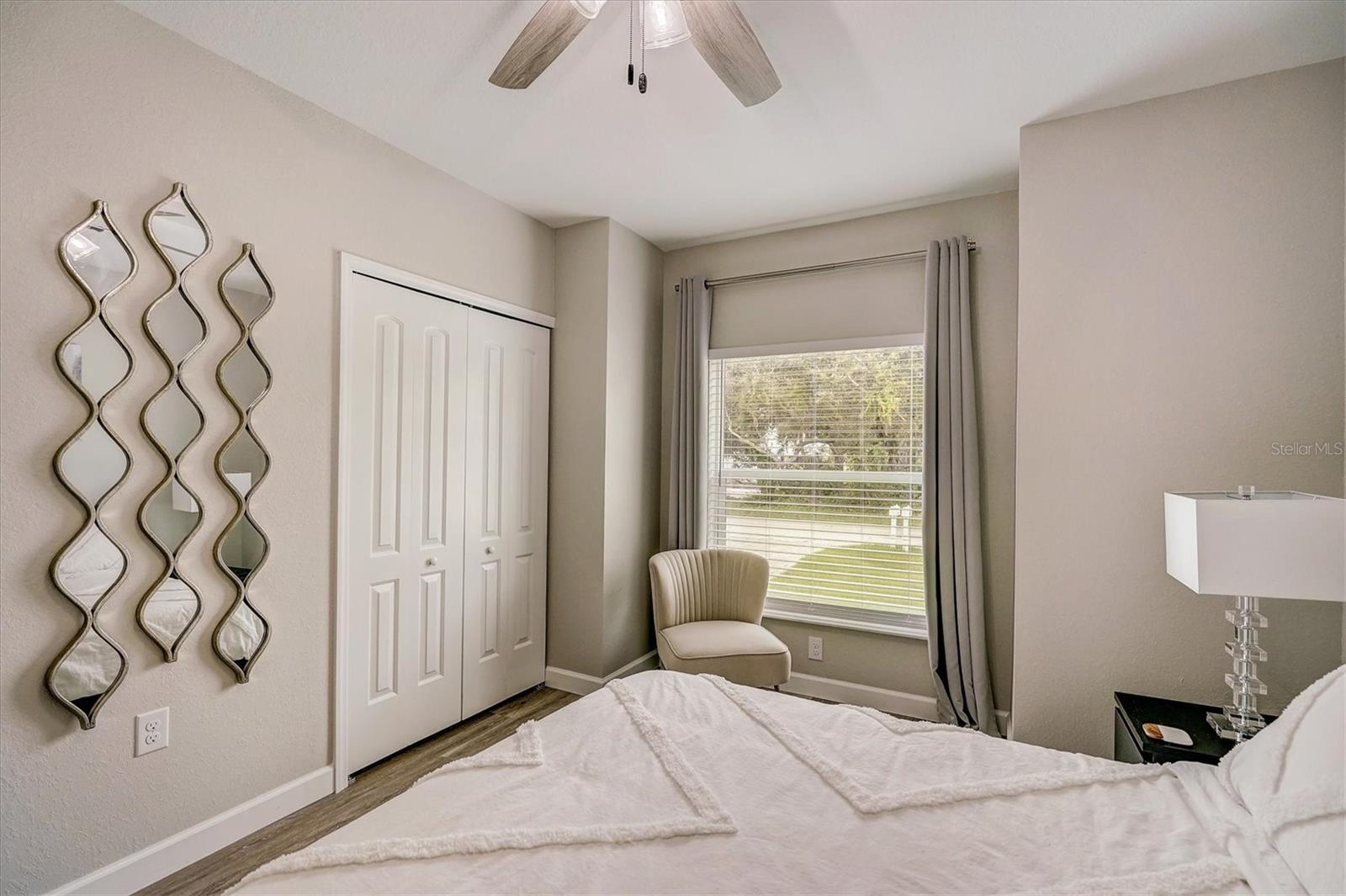338 Boundary Blvd Property Photo 46