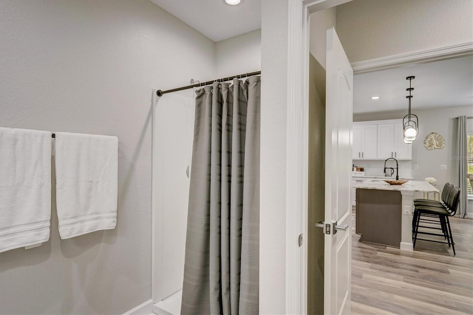 338 Boundary Blvd Property Photo 50