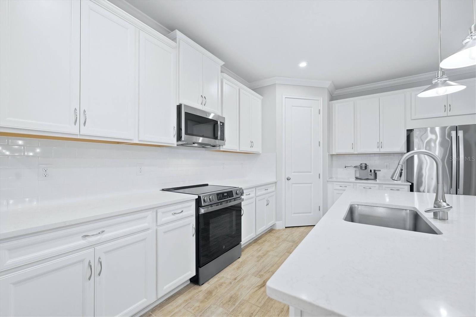 20272 Bandera Pl Property Photo 32