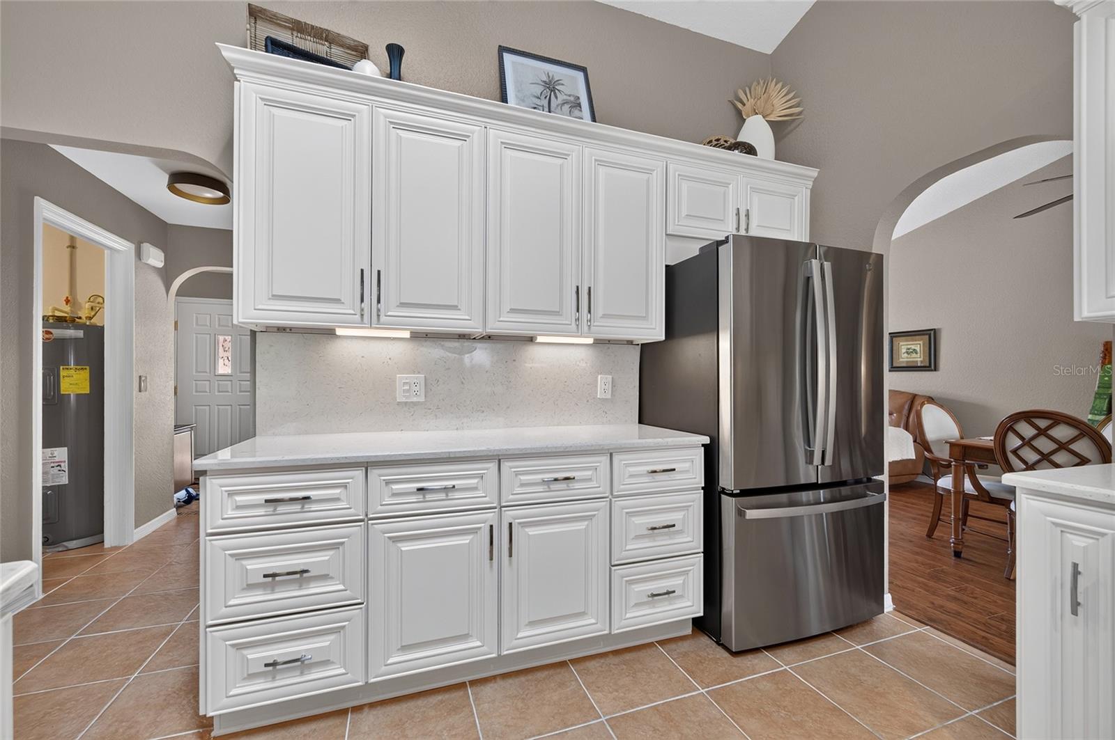 156 Hourglass Dr Property Photo 18