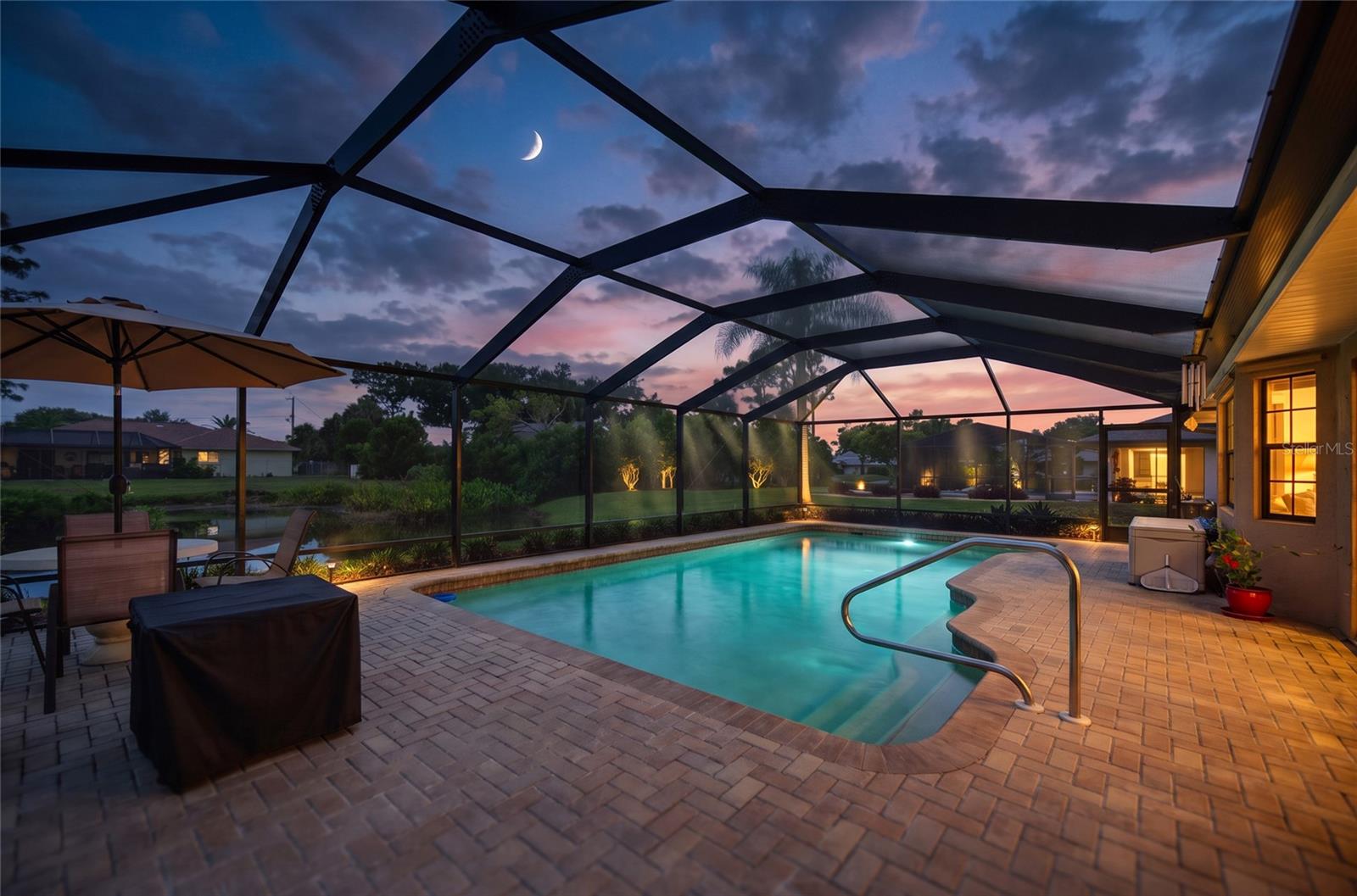 156 Hourglass Dr Property Photo 27