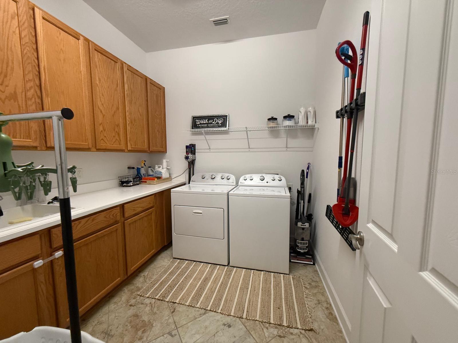 12913 Utopia Loop Property Photo 23