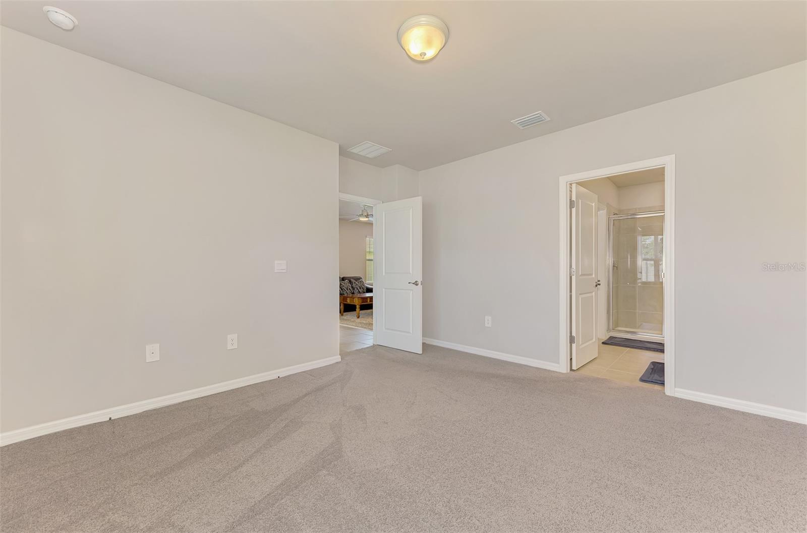 16081 Bridle Ridge St St Property Photo 29