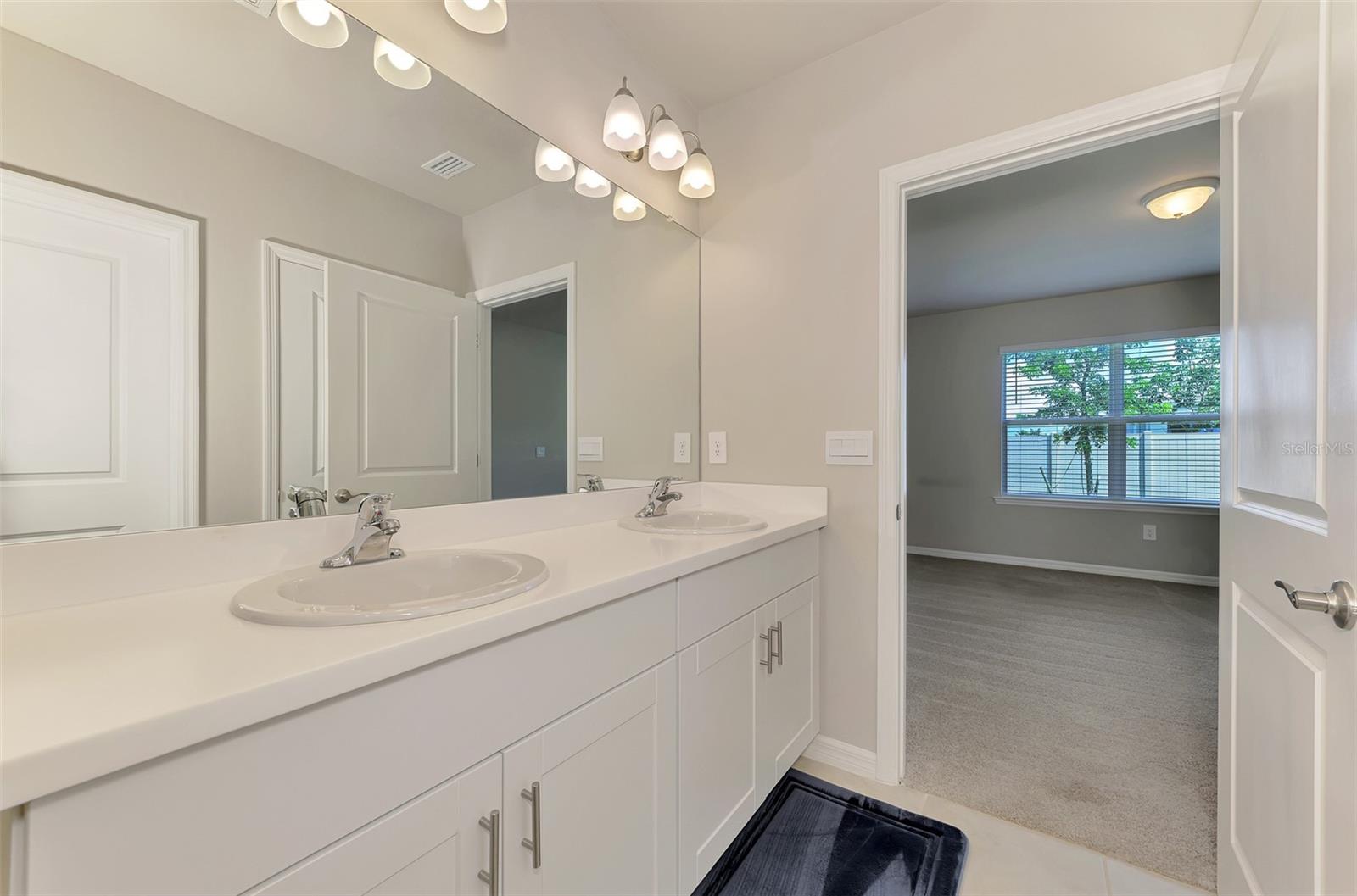 16081 Bridle Ridge St St Property Photo 32