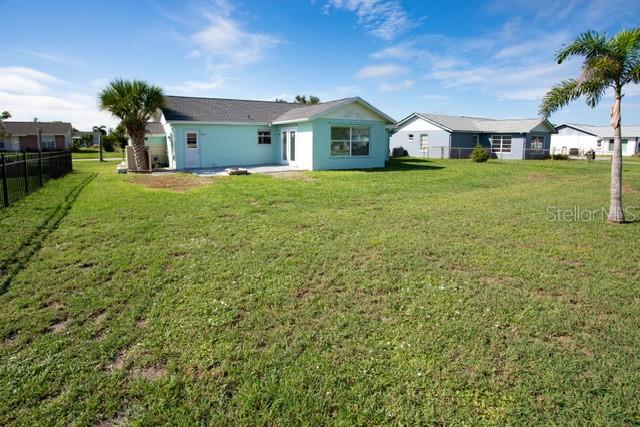 13272 Ebony Ave Property Photo 32