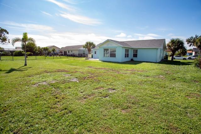 13272 Ebony Ave Property Photo 33