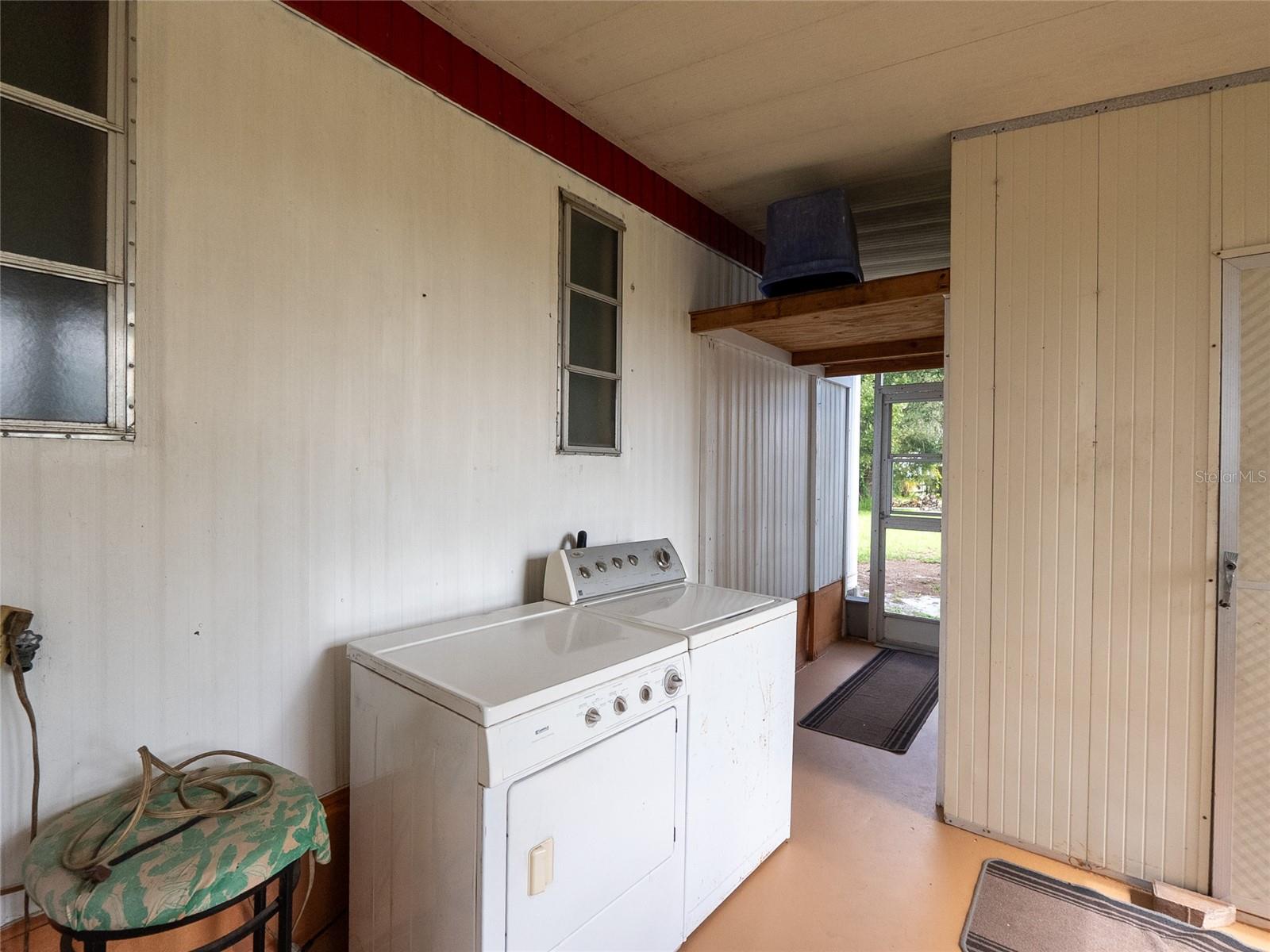 2754 Tanager Ln Property Photo 35