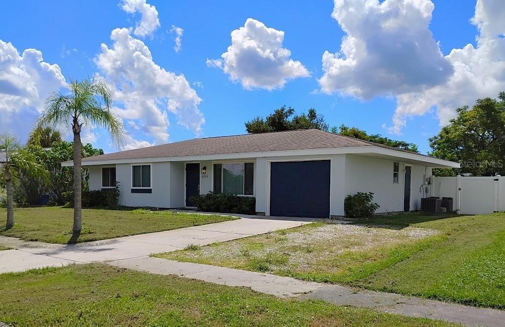3055 PAN AMERICAN BLVD Property Photo 1