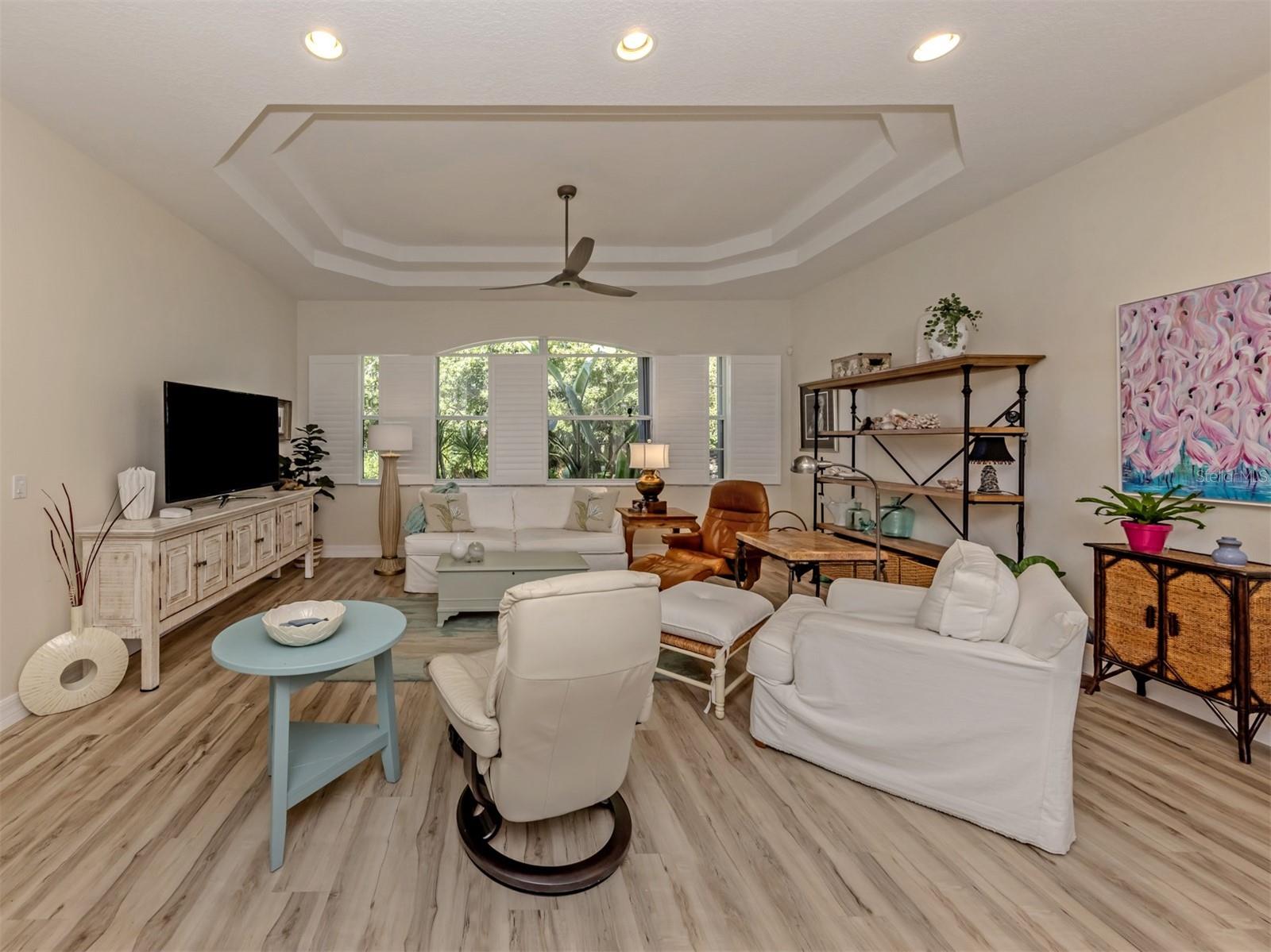 209 Rio Terra Property Photo 6