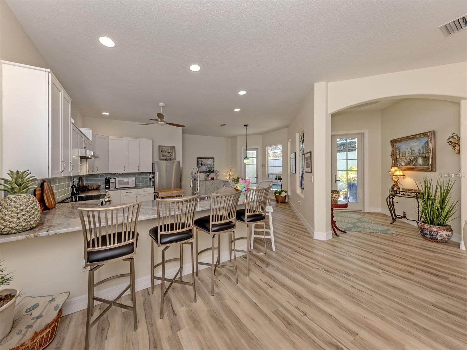 209 Rio Terra Property Photo 9