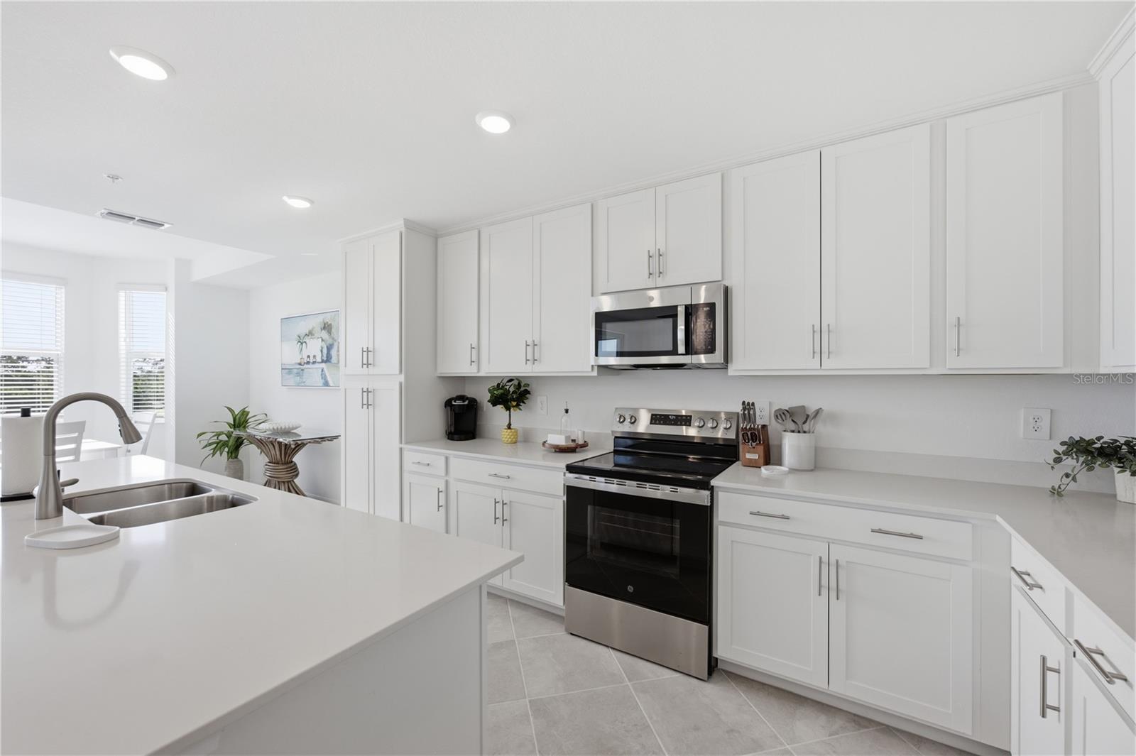 17600 Opal Sand Dr #203 Property Photo 10