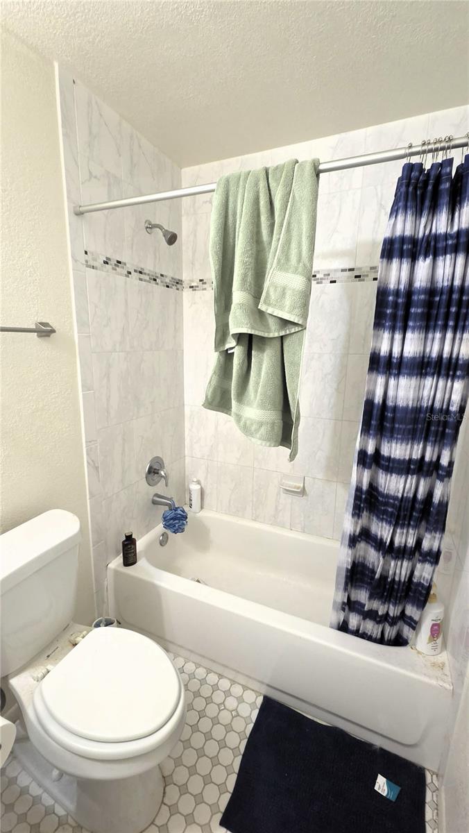 1419 Salyers St Property Photo 12