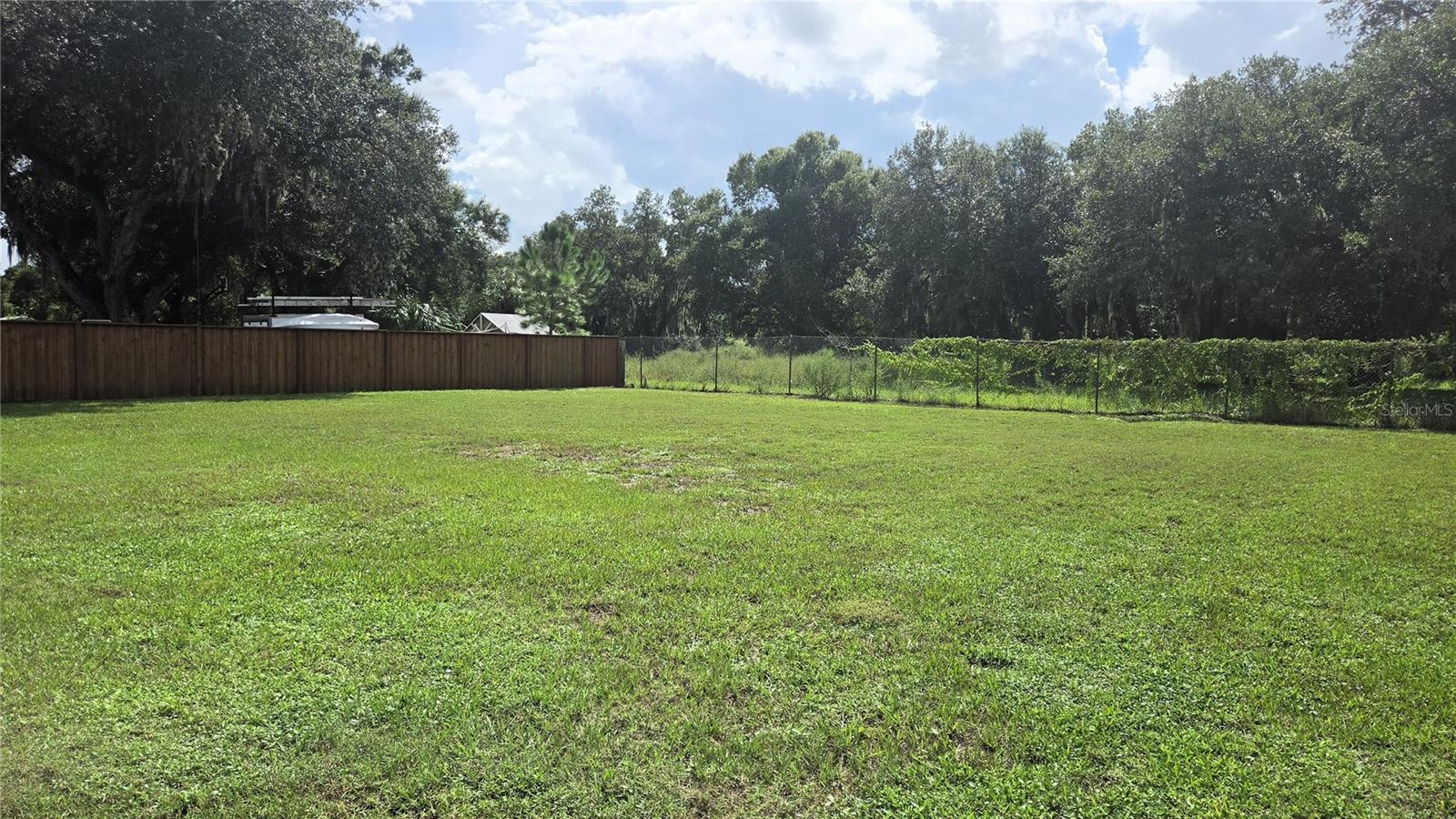 1419 Salyers St Property Photo 20