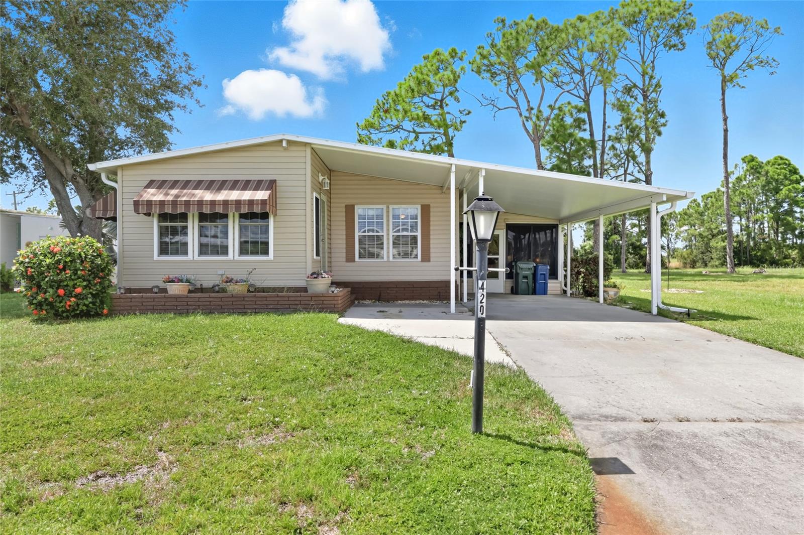 420 Vivar Property Photo 1