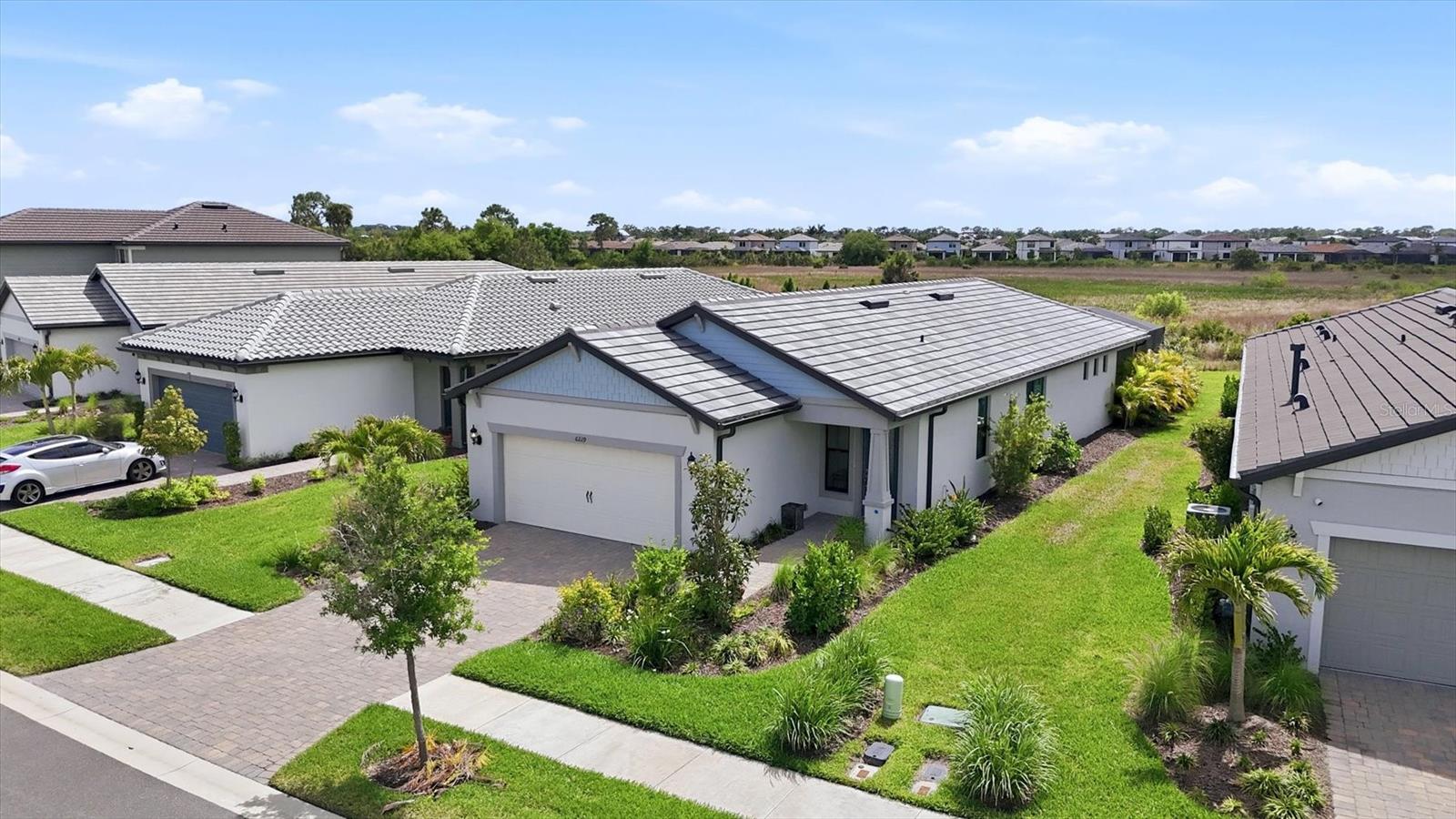 6229 Fish Eagle Ct Property Photo 3