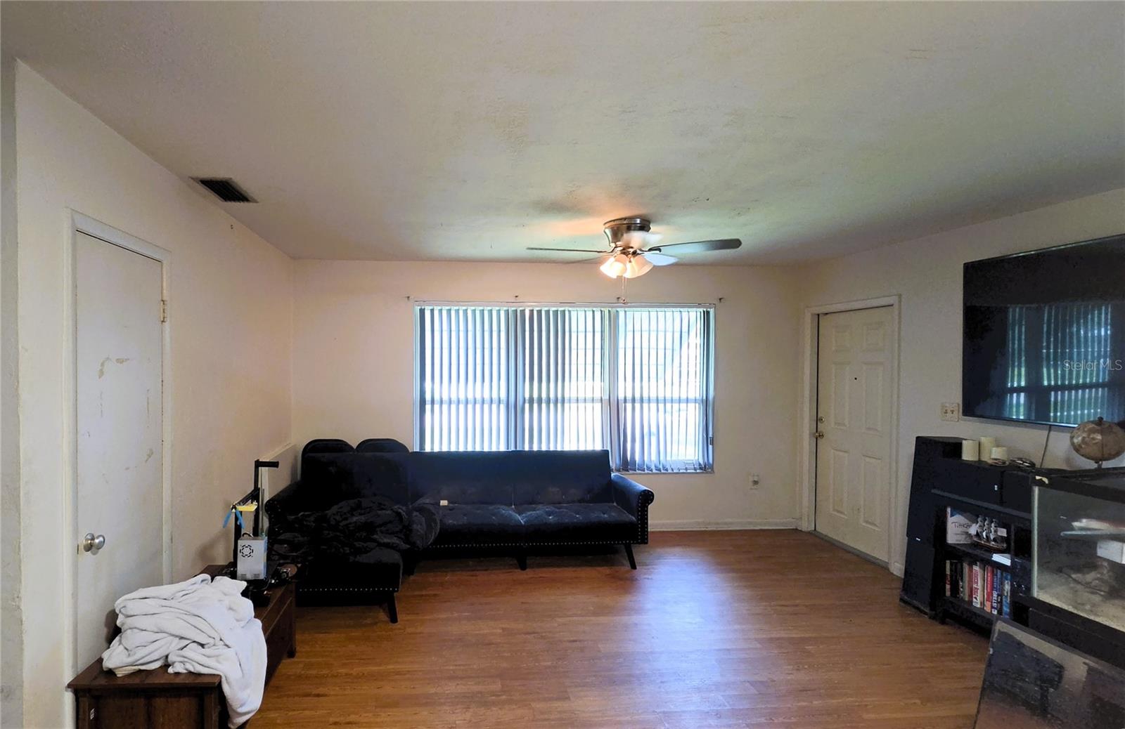 21306 Percy Ave Property Photo 3