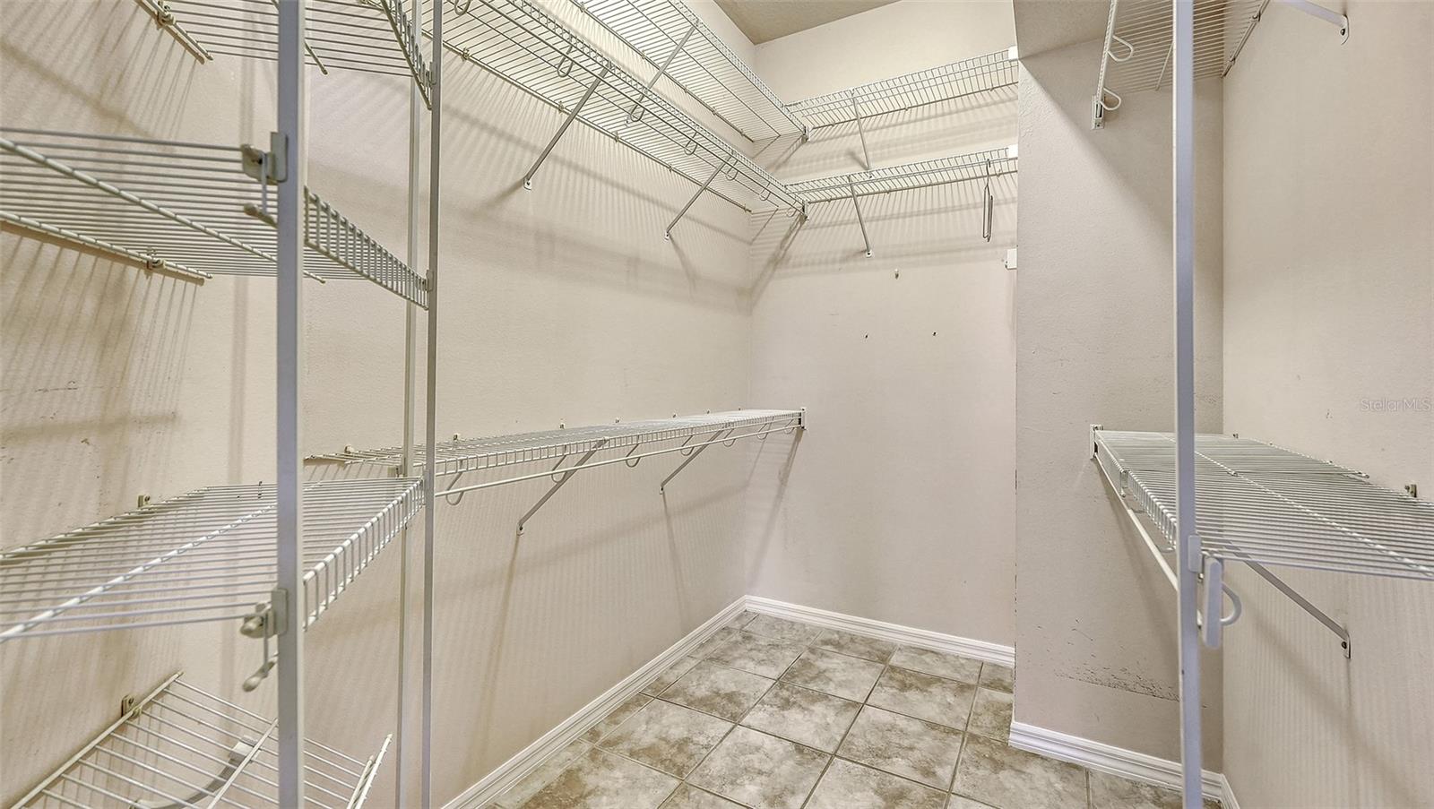 342 Melrose Ct Property Photo 24