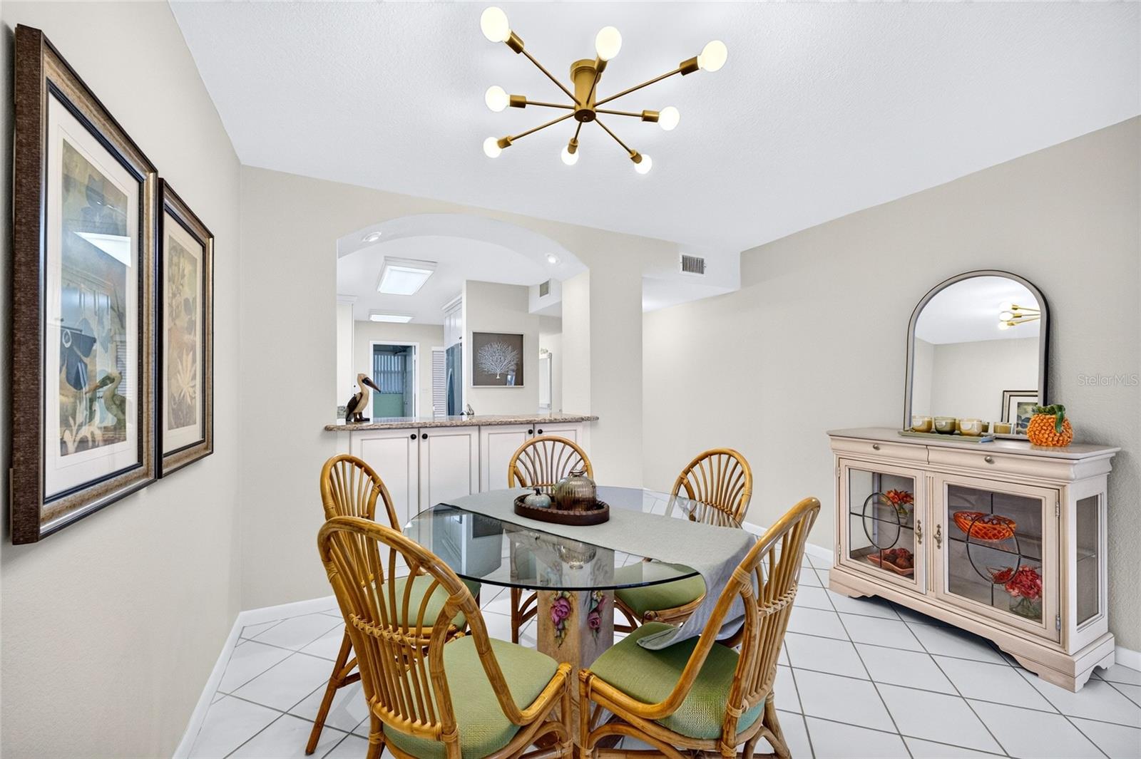 6021 Bahia Del Mar Cir #137 Property Photo 9