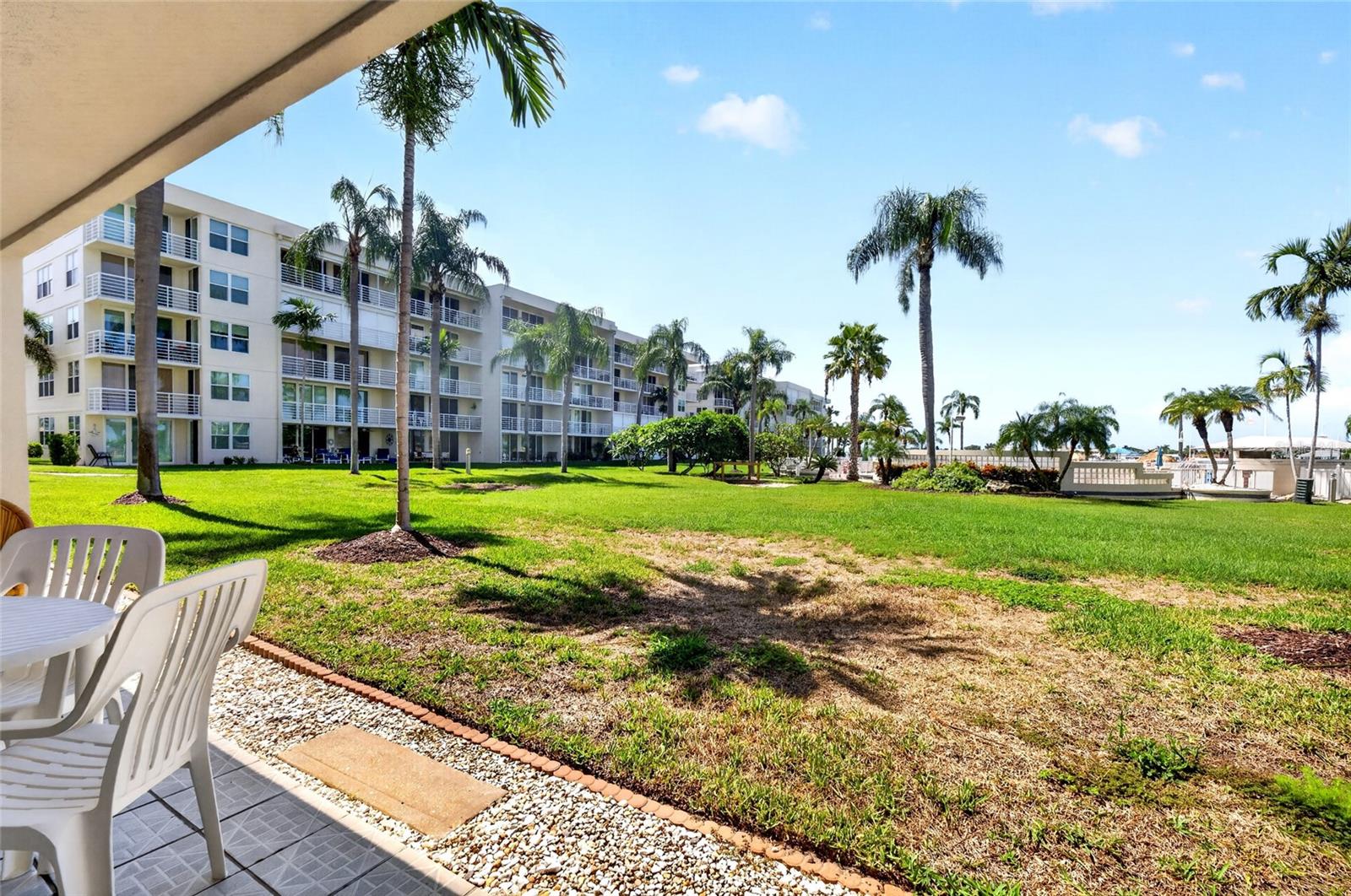 6021 Bahia Del Mar Cir #137 Property Photo 15