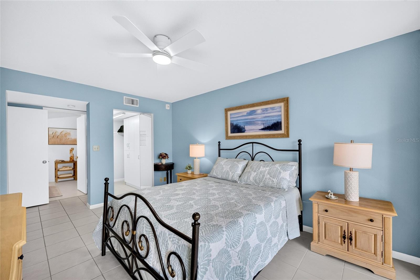 6021 Bahia Del Mar Cir #137 Property Photo 19