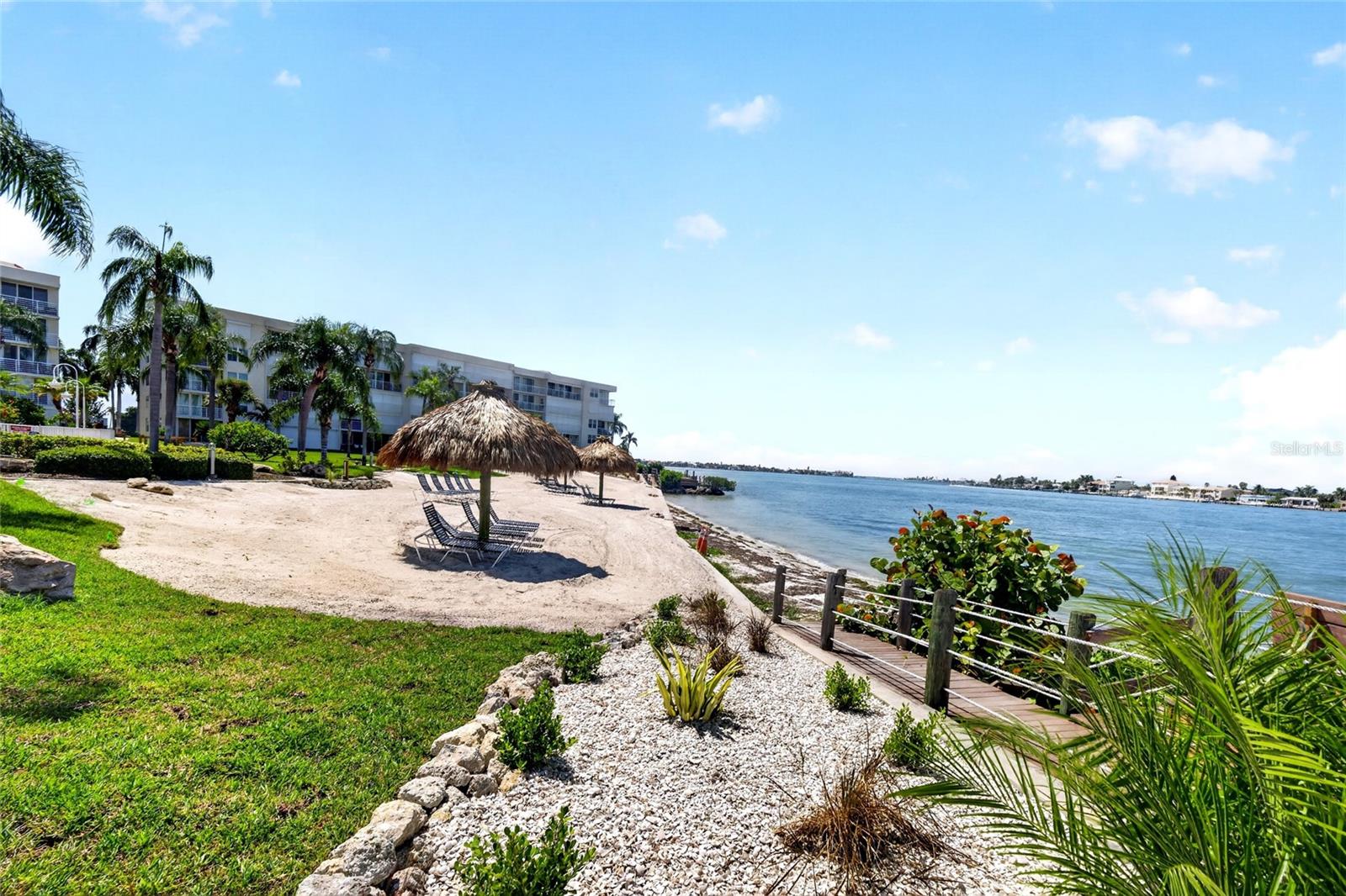 6021 Bahia Del Mar Cir #137 Property Photo 32