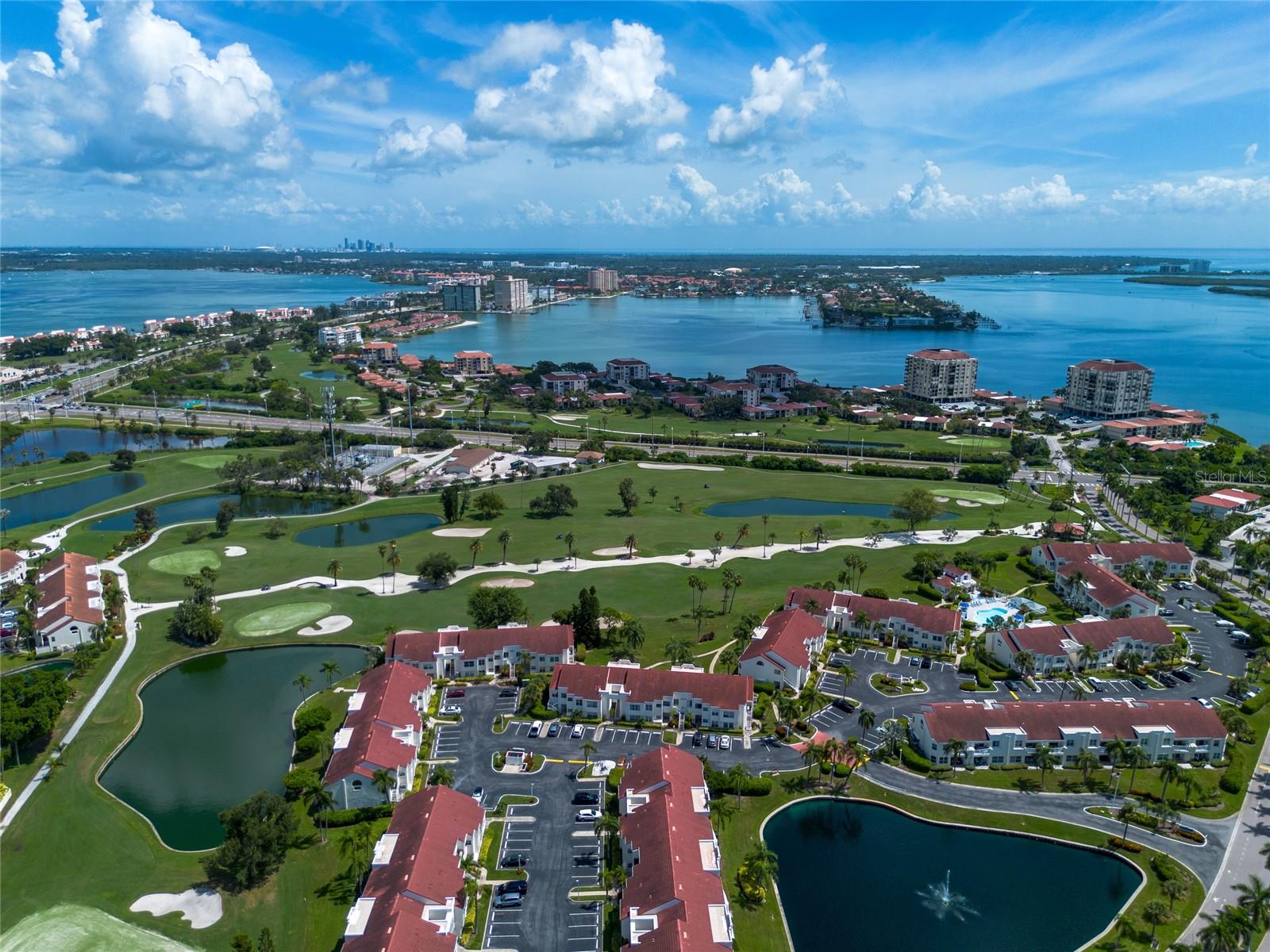6021 Bahia Del Mar Cir #137 Property Photo 35