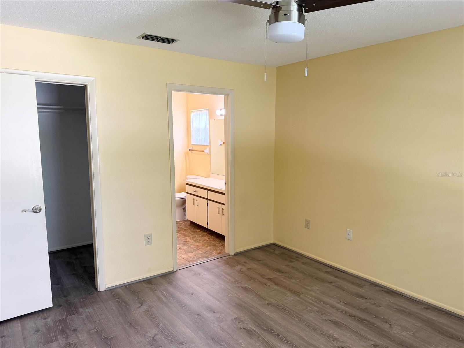 937 Capri Isles Blvd #56 Property Photo 11