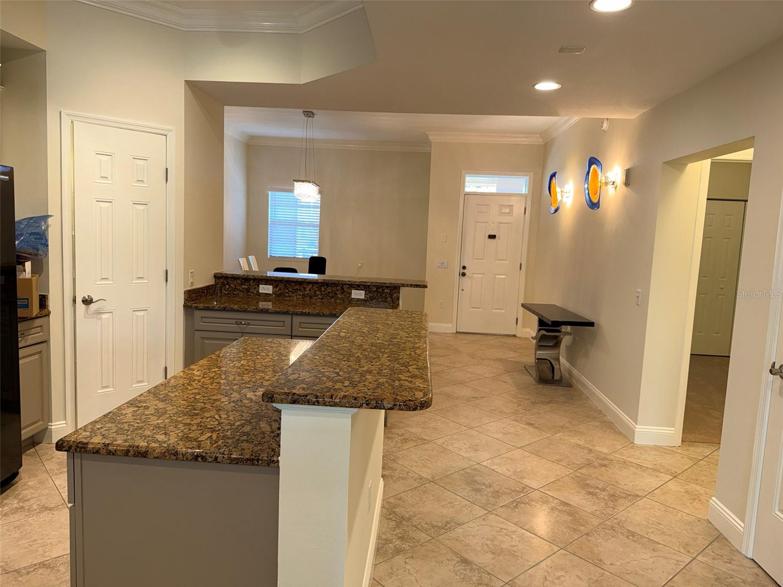 7702 Lake Vista Ct #303 Property Photo 14
