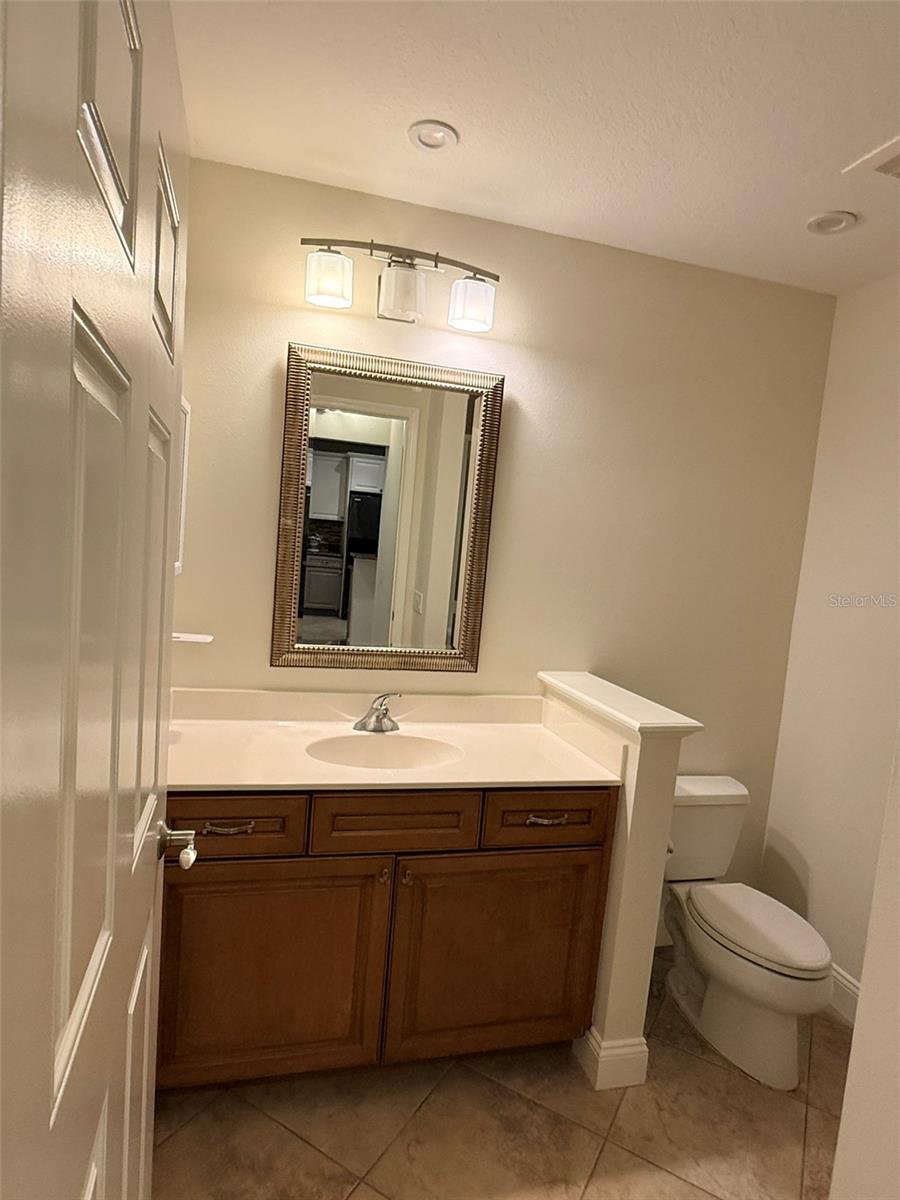 7702 Lake Vista Ct #303 Property Photo 23