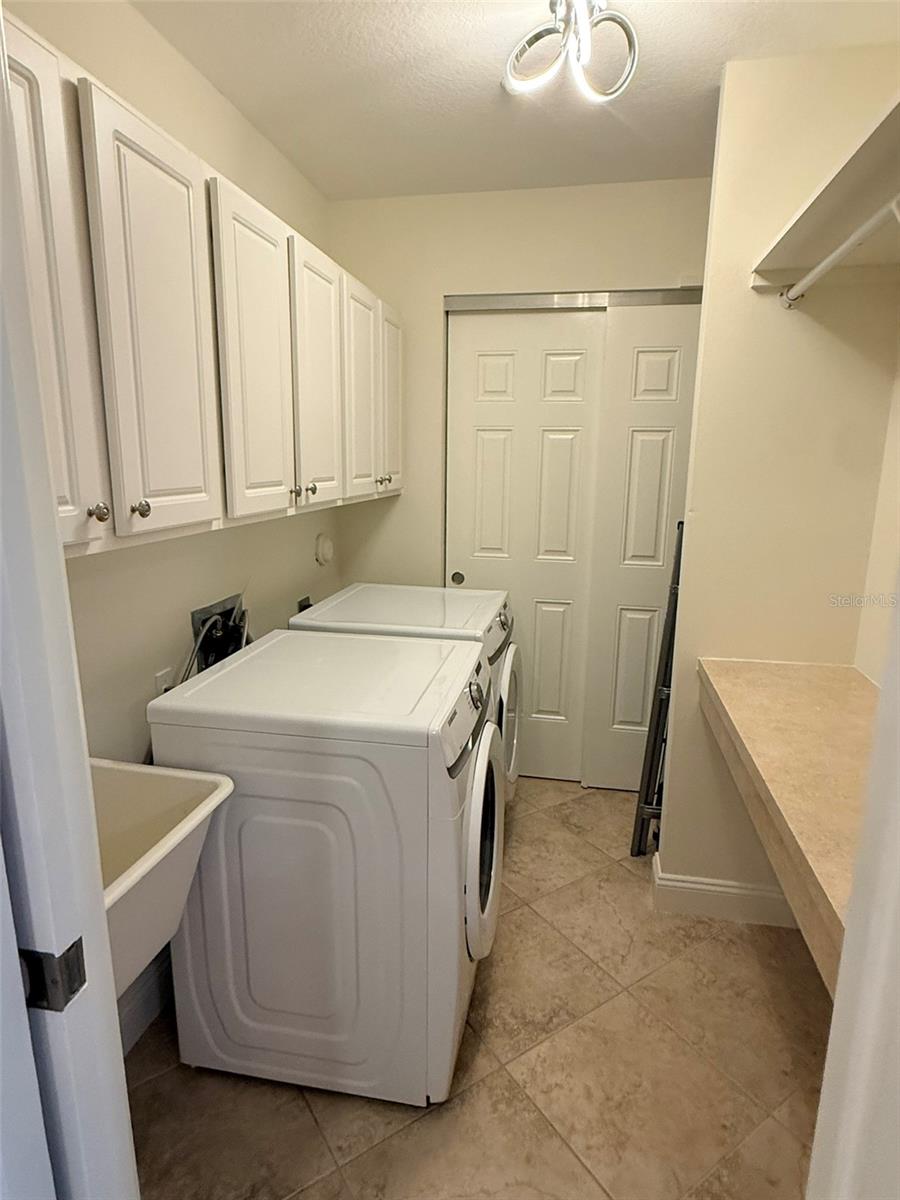 7702 Lake Vista Ct #303 Property Photo 26