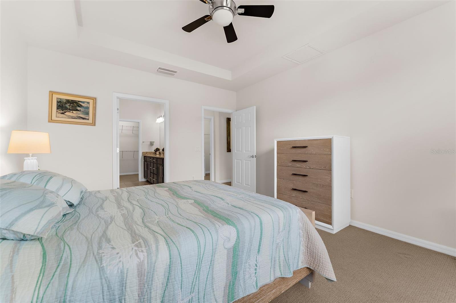 13825 Karina St Property Photo 20