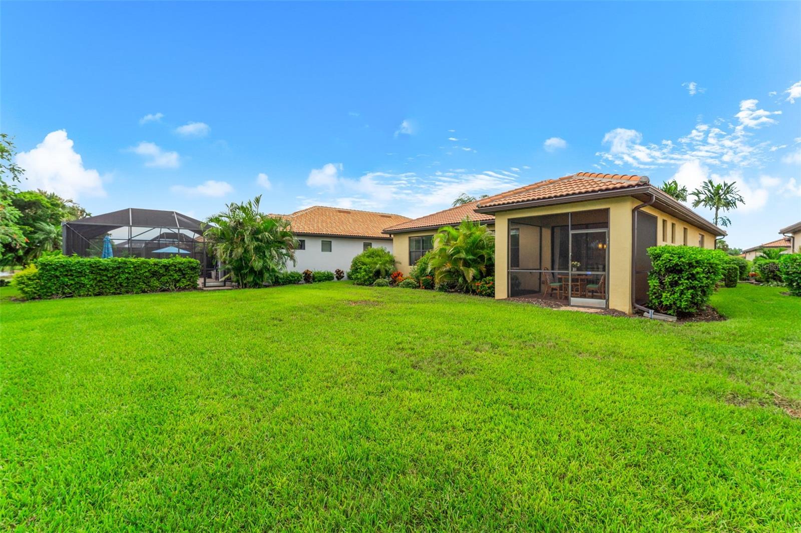 13825 Karina St Property Photo 34