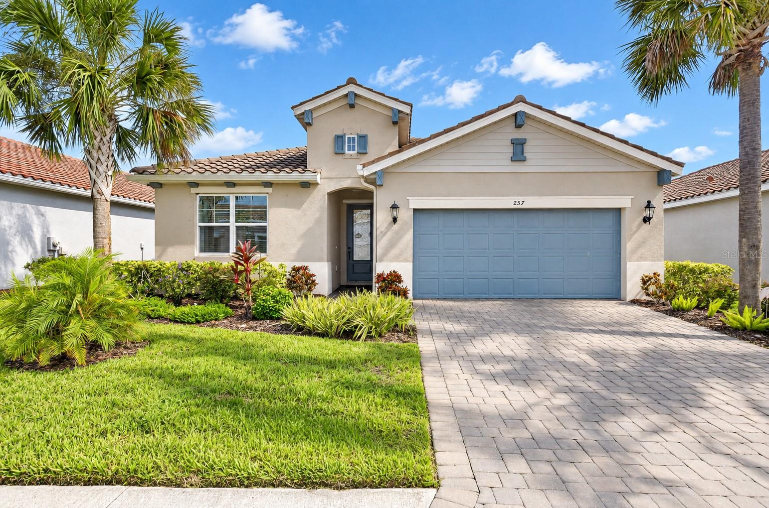 257 Daylily Blvd Property Photo 1