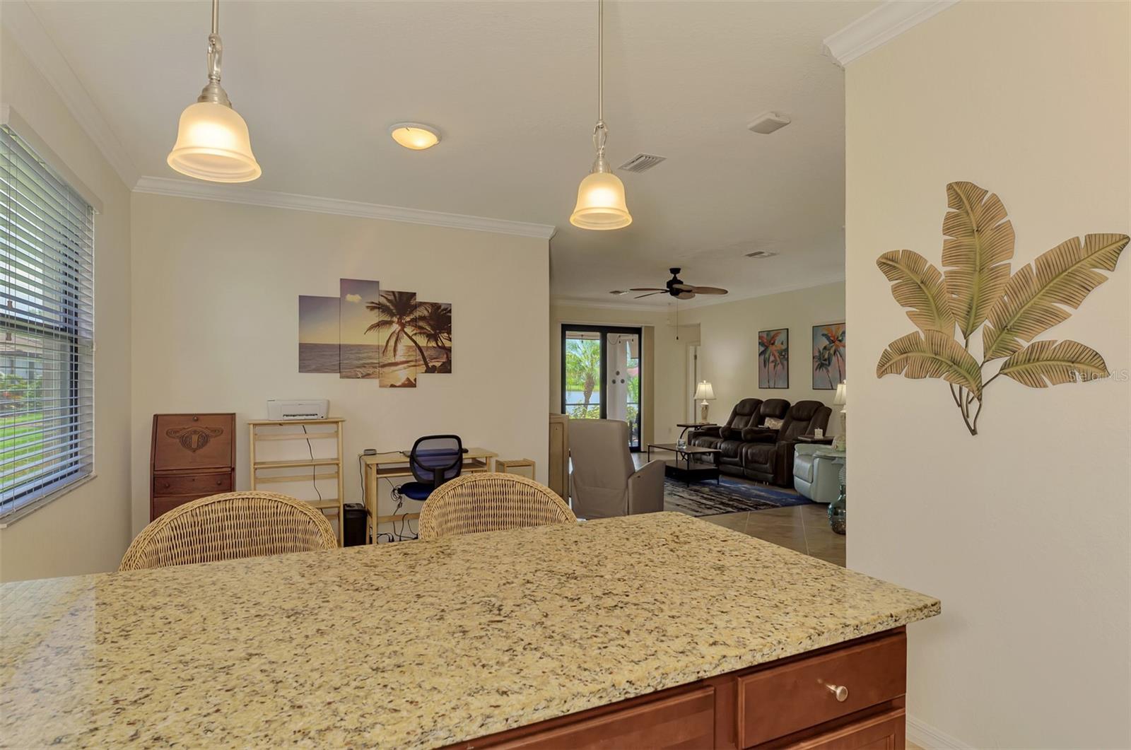9845 Hilltop Dr Property Photo 32