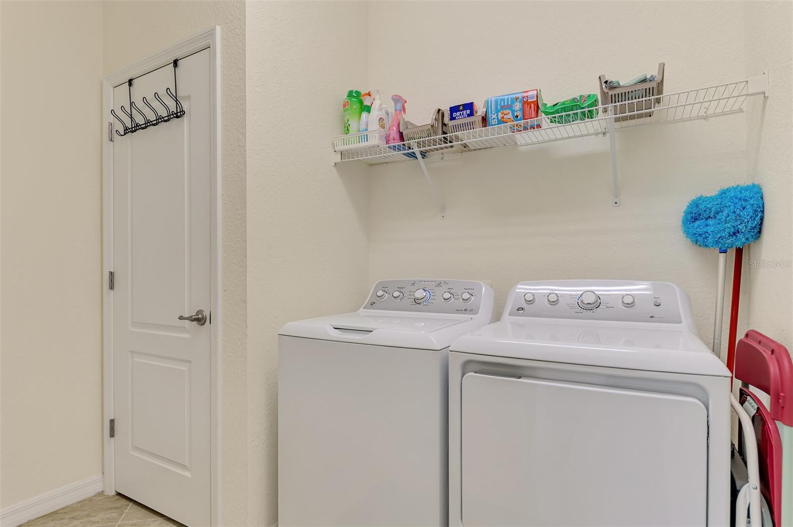 9845 Hilltop Dr Property Photo 46