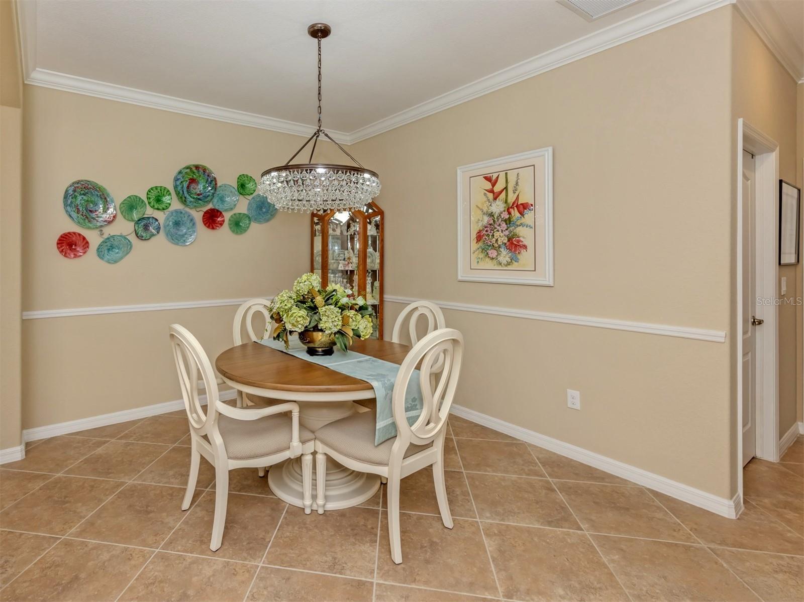 13895 Vancanza Dr Property Photo 12