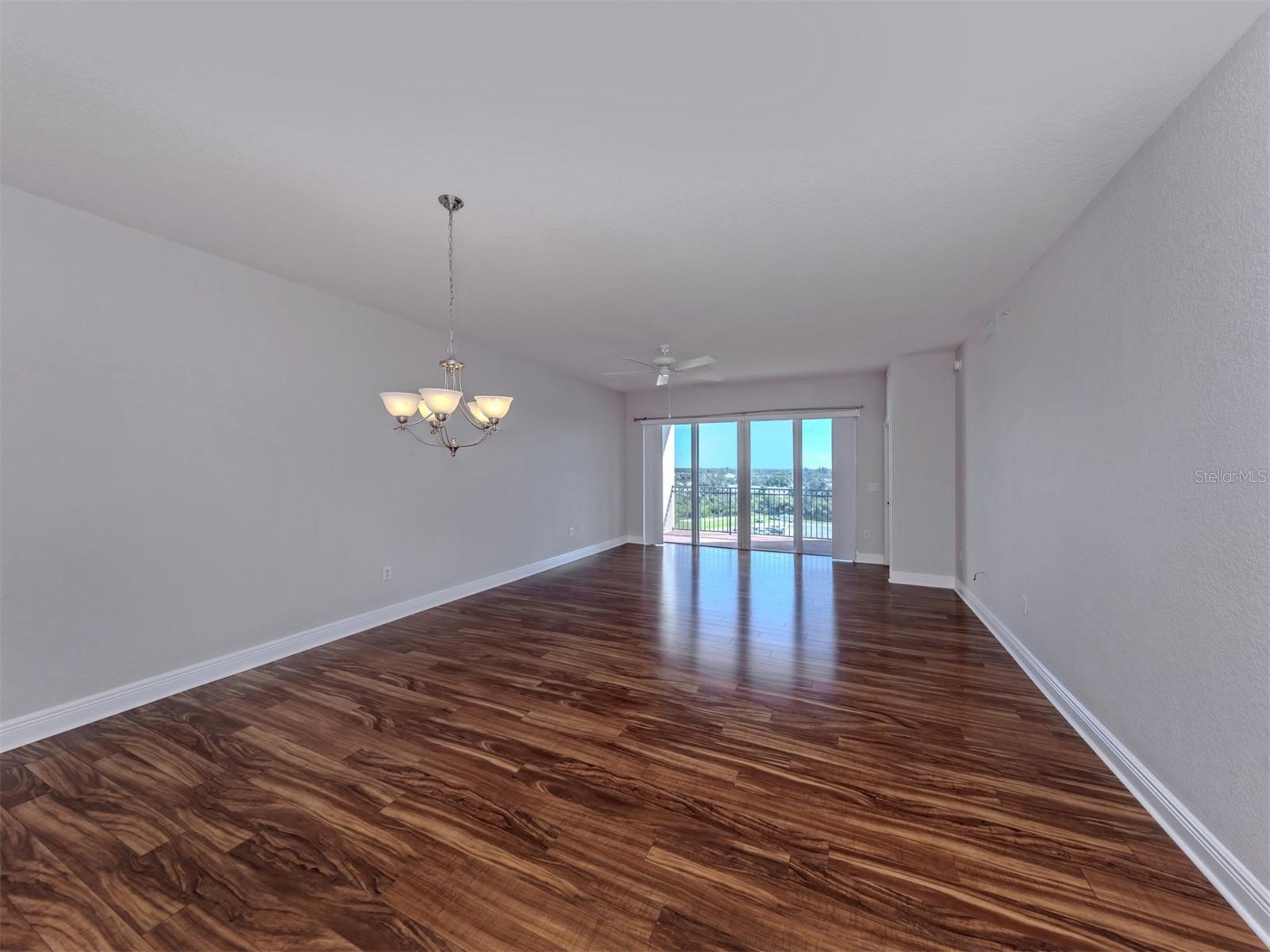 167 Tampa Ave E #813 Property Photo 6